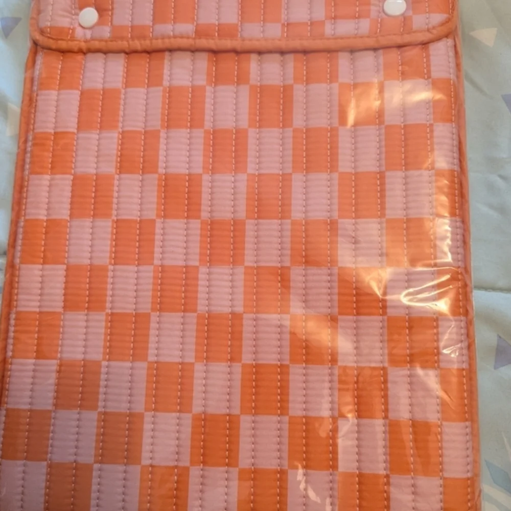 Padded Tablet Sleeve with Snap Closure Machine Washable NWT